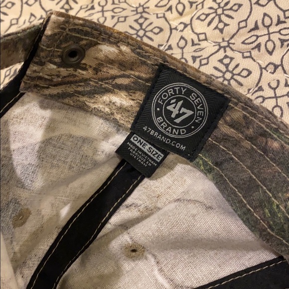 Set of Three Ball Caps 🧢 - Picture 8 of 12